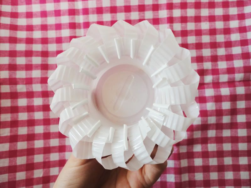 Plastic cup flower DIY Magical Daydream